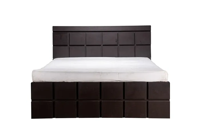 TR Noir Wenge Checkered Queen Bed